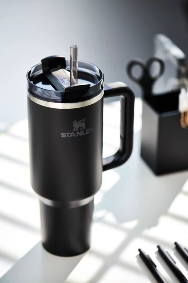 Stainless Steel Tumbler with Handle & Straw - Image 7